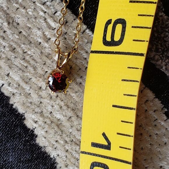 Garnet red birthstone Earrings and Pendant Gold chain - Picture 5 of 7